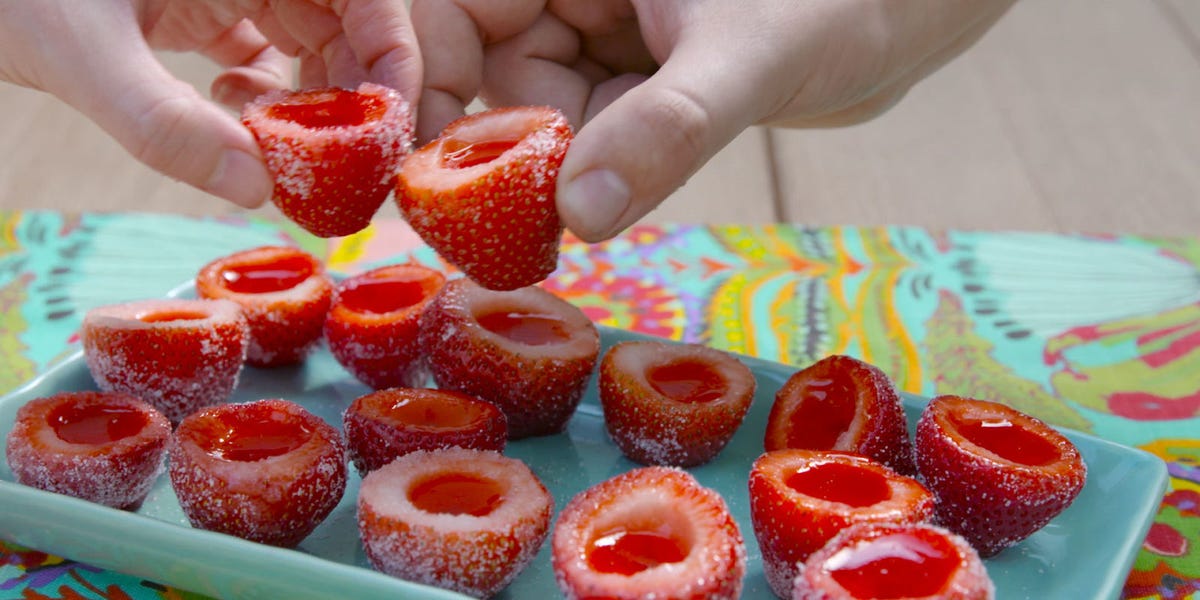Strawberry Daiquiri Jell-O Shots