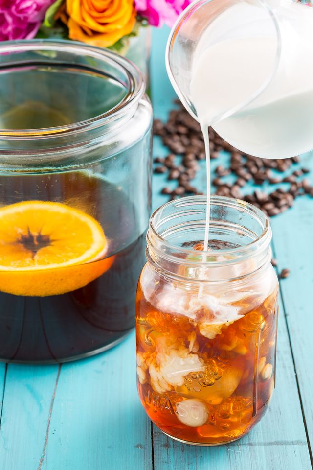 How to Make a Sunset Cold Brew Lemonade – Whole Latte Love