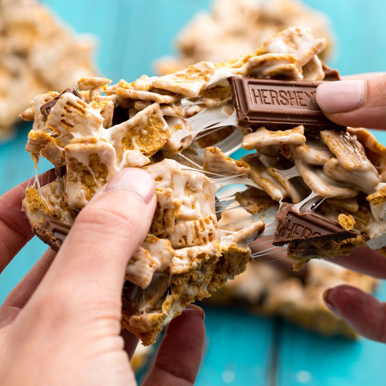 These S'mores Bars Are Summer's Answer To Rice Krispie Treats