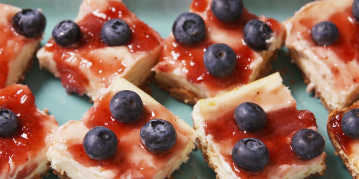 Berry Cheesecake Bars