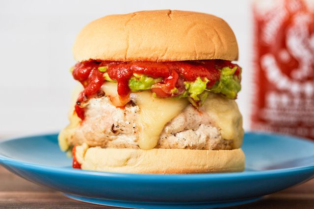 best-sriracha-turkey-burger-recipe-best-burger-recipes-delish