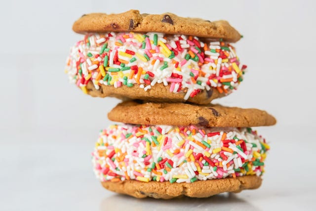 Cookie Ice Cream Sandwiches Recipe