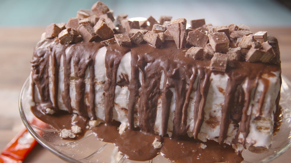kit kat ice cream cake
