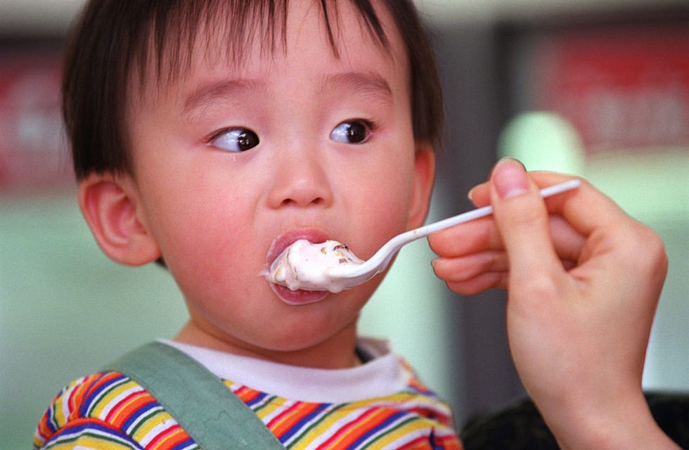 Cold Stone Creamy kid eating ice cream
