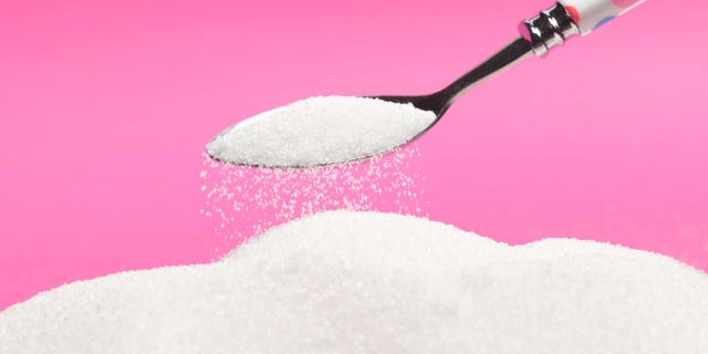 Pink, Brush, Magenta, Stationery, Chemical compound, Paint, Sand, Kitchen utensil, Snow, Tool, 