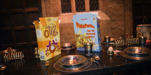 Harry Potter tour - breakfast at Hogwarts