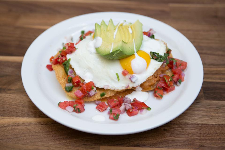 Food, Dishware, Serveware, Tableware, Cuisine, Garnish, Dish, Hardwood, Recipe, Plate, 