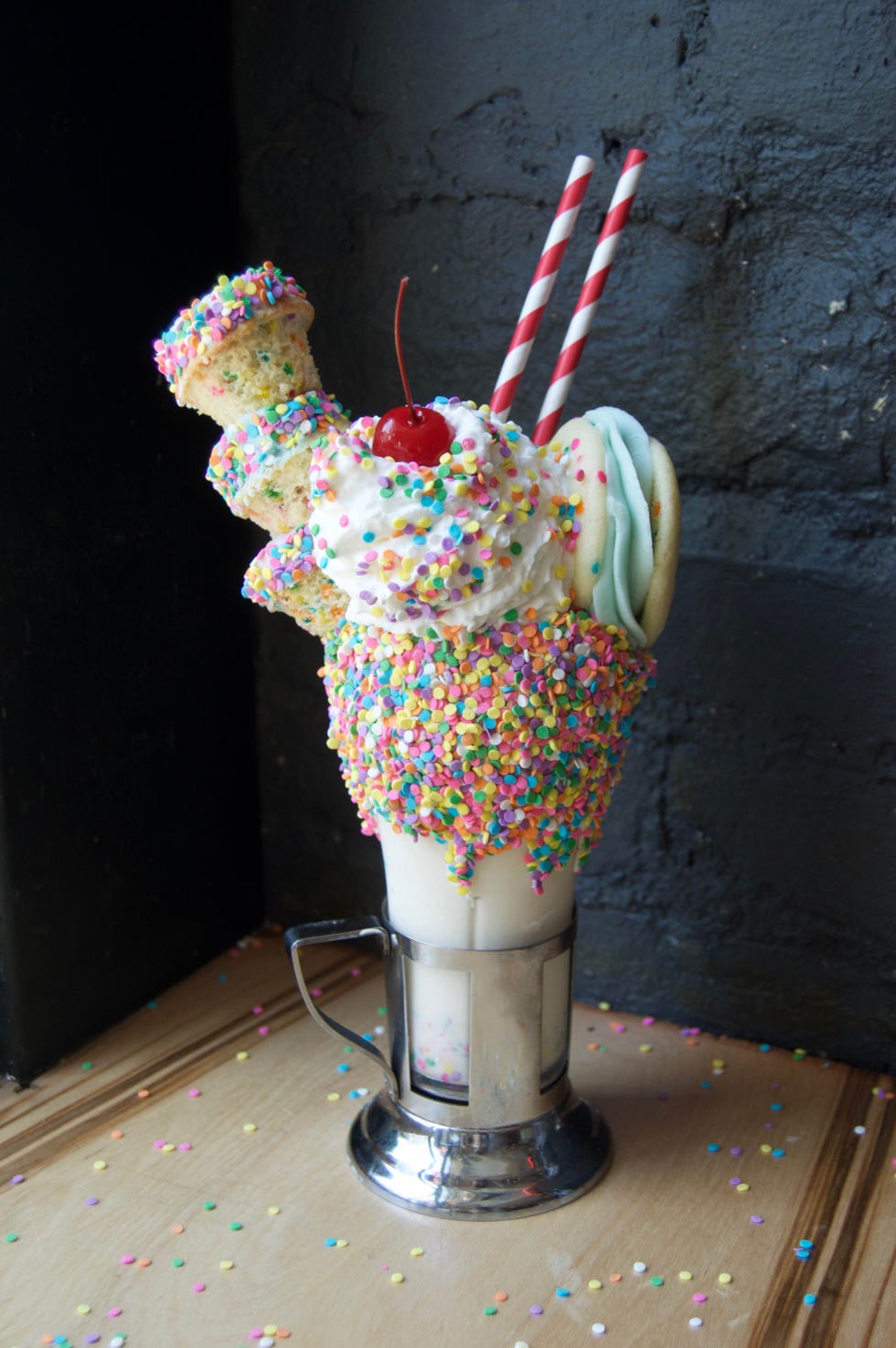 Magnolia Bakery x Black Tap