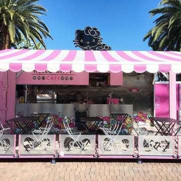 Hello Kitty Café