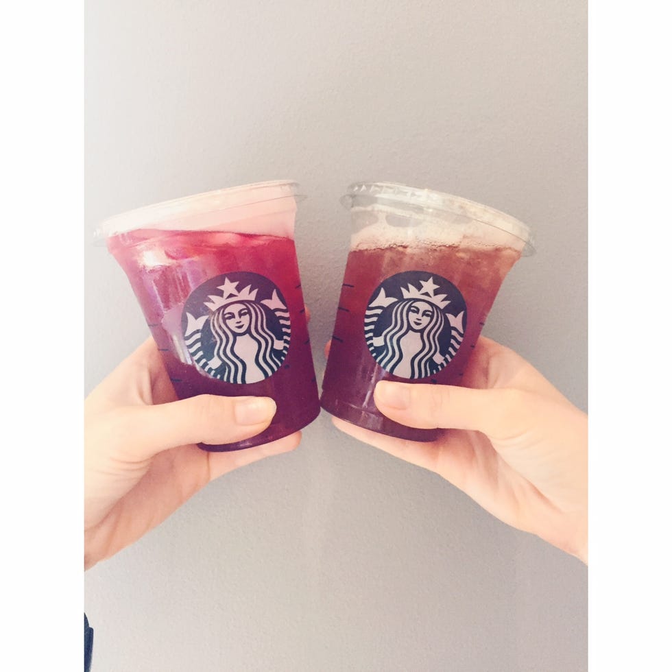 Finger, Drinkware, Logo, Nail, Carmine, Tumbler, Cup, Cup, Thumb, Trademark, 