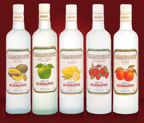 Liqueur, Drink, Product, Flavored syrup, Distilled beverage, Alcoholic beverage, Bottle, Pisco sour, Glass bottle, Vodka, 