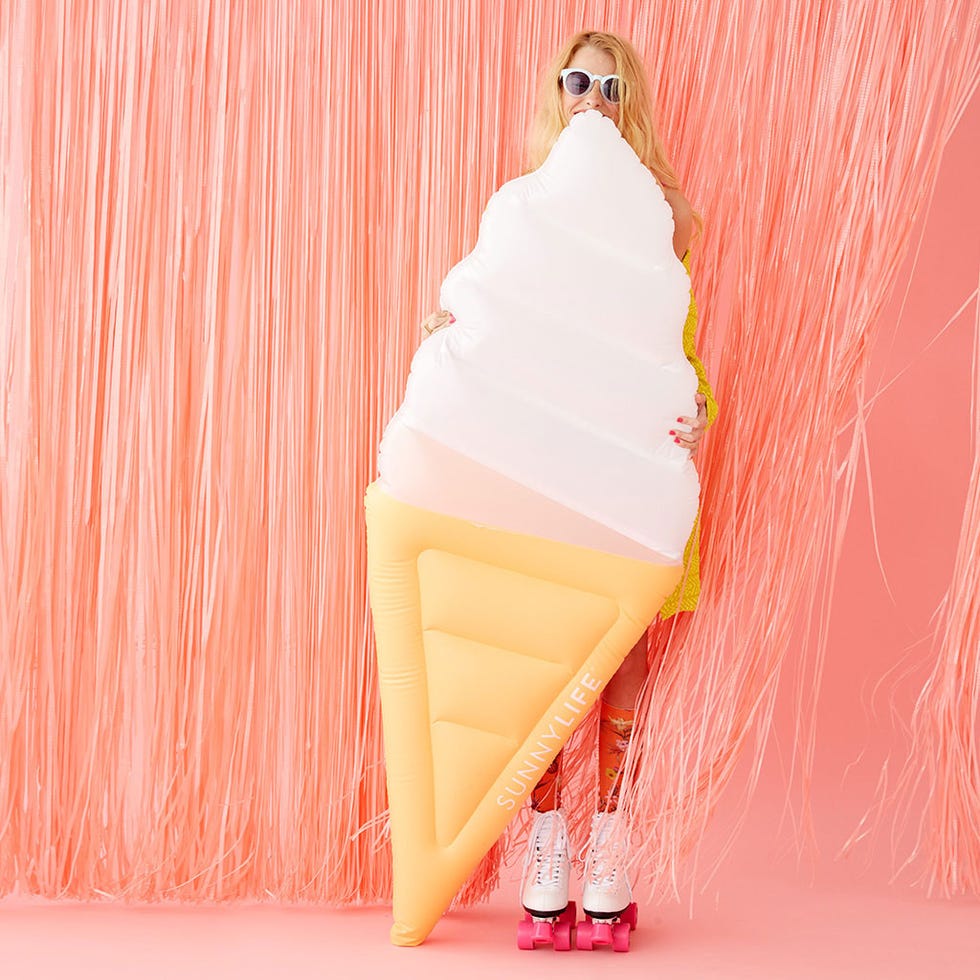sunny life ice cream float