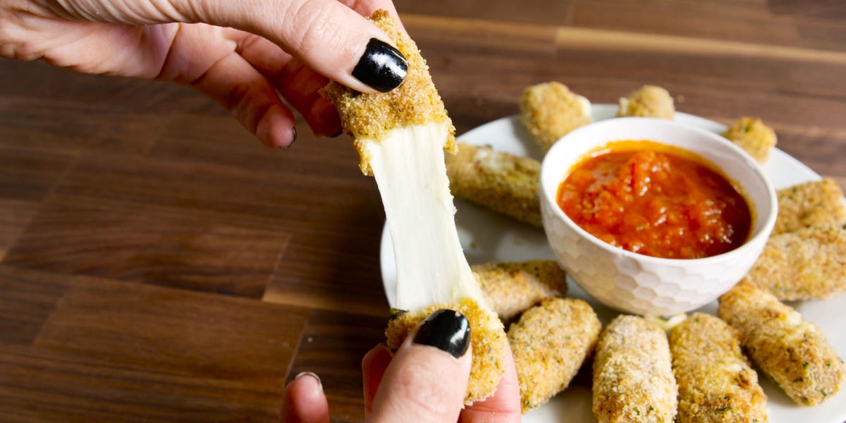 Best Skinny Mozzarella Sticks - How To Make Skinny Mozzarella Sticks