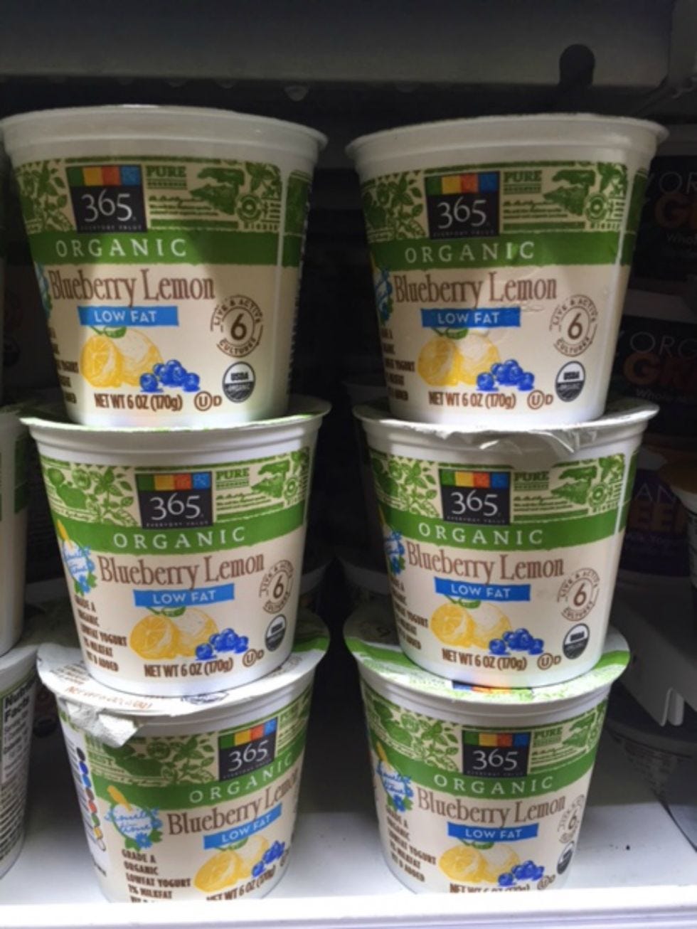 365 Organic Blueberry Lemon Low Fat Yogurt