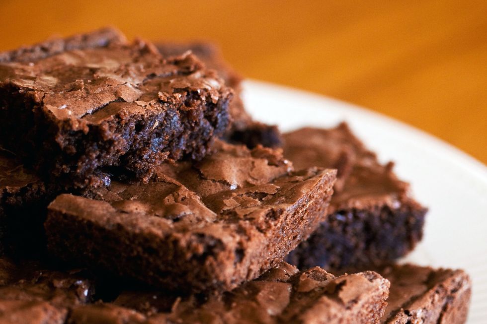 Best Restaurant Ever Labels Brownies Based On Their Spot In The Pan