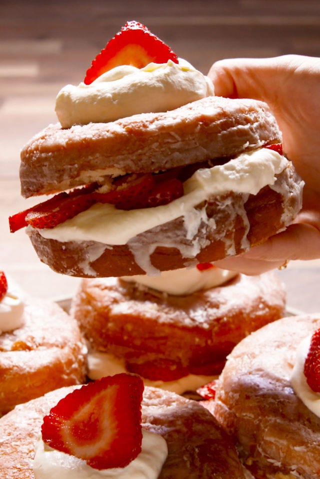 donut shortcake vertical