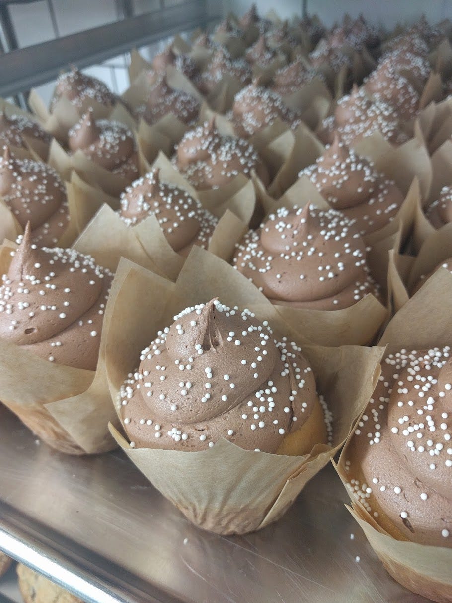 Joanna Gaines cupcakes