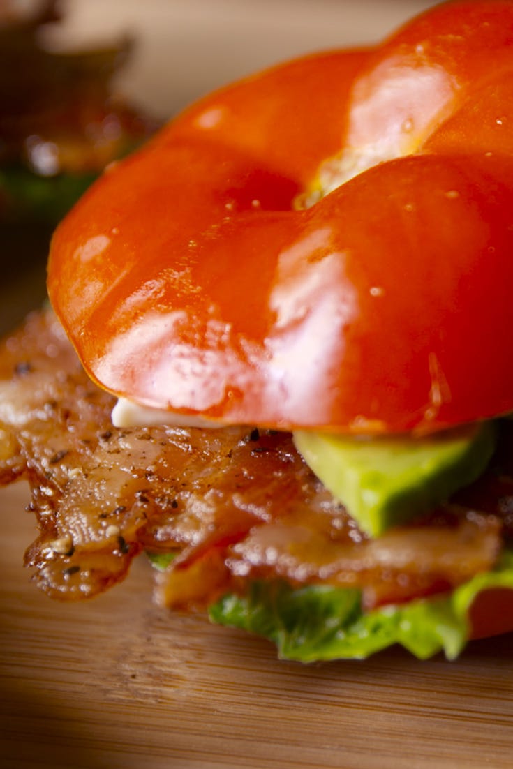 tomato-bun-blt