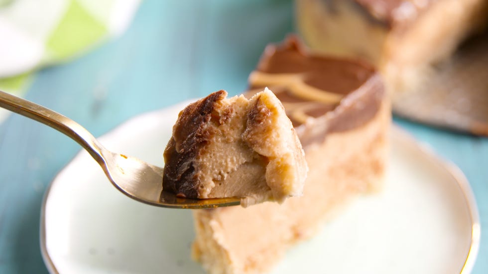 Tagalong Pie bite