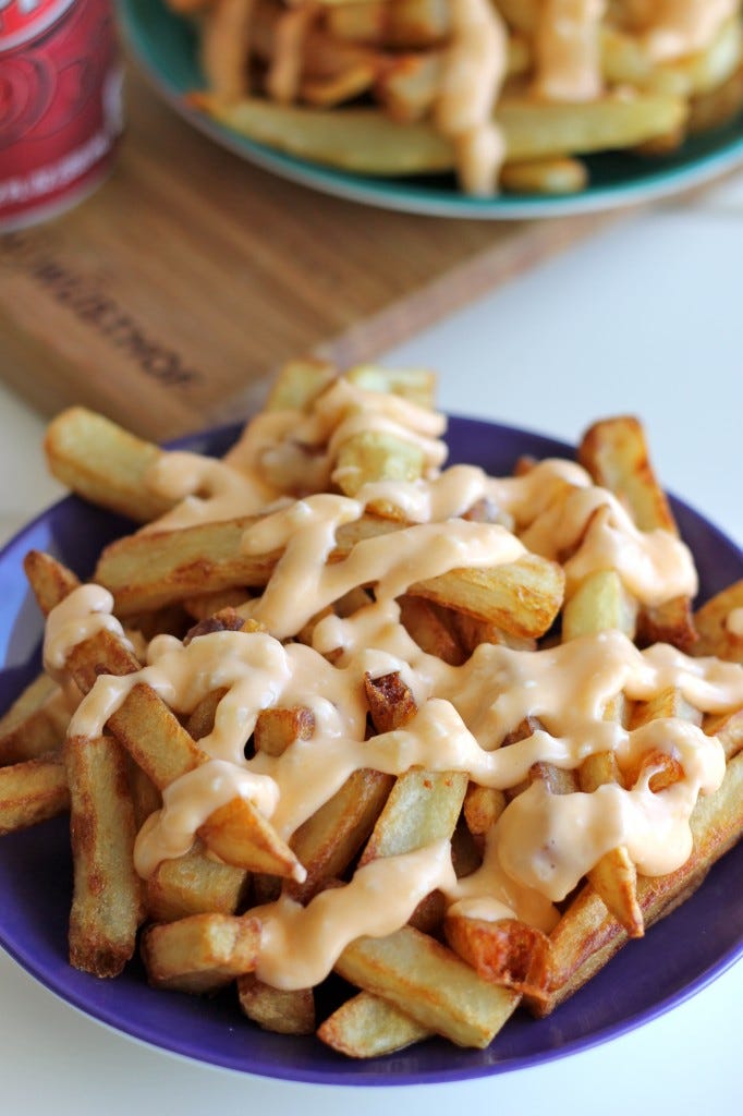 Dish, Food, Cuisine, Ingredient, Poutine, Staple food, Comfort food, Produce, Vegetarian food, Side dish, 