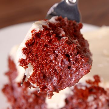 red velvet poke cake