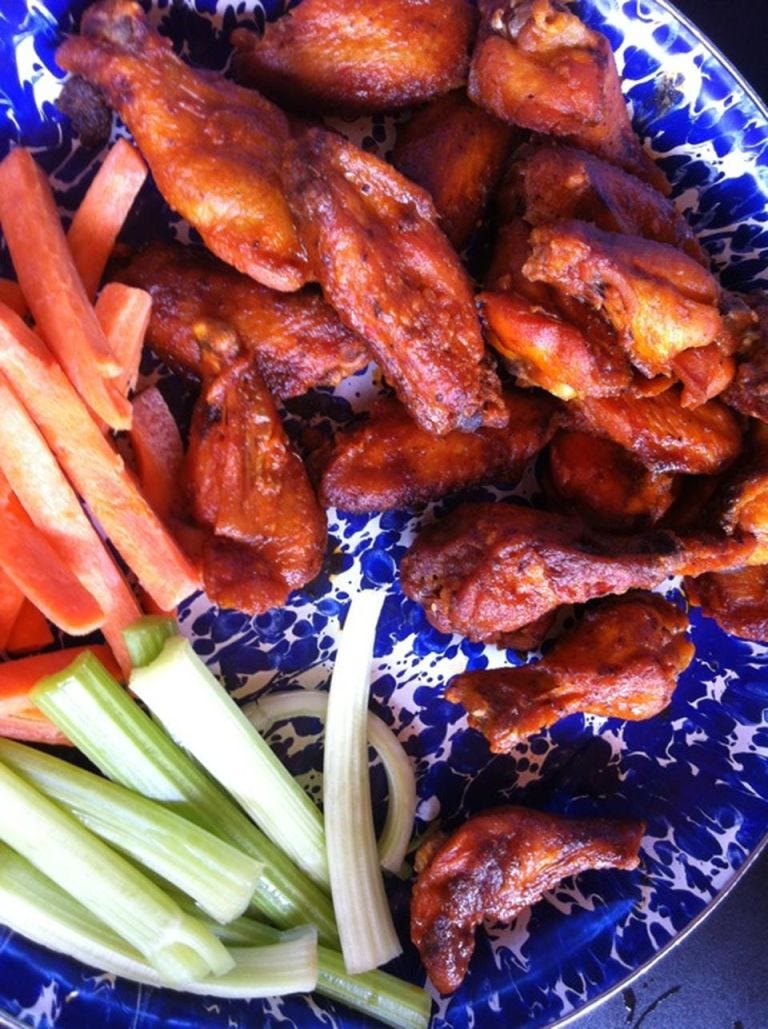 Food, Dish, Cuisine, Ingredient, Barbecue chicken, Meat, Buffalo wing, Produce, Fried food, Chicken meat, 