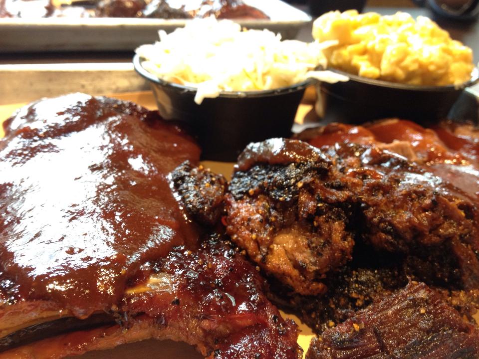 Dish, Food, Cuisine, Ingredient, Fried food, Meat, Pork steak, Steak, Churrasco food, Tandoori chicken, 