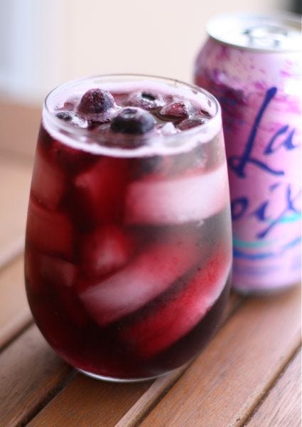 Fluid, Glass, Ingredient, Liquid, Drink, Tableware, Produce, Alcoholic beverage, Apéritif, Fruit syrup, 