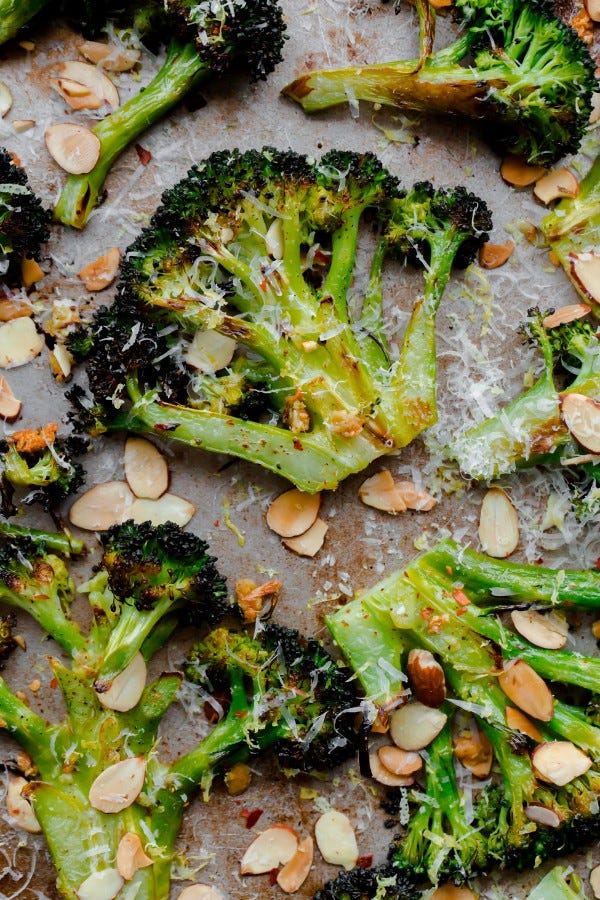 Cruciferous vegetables, Broccoli, Vegetable, Food, Leaf vegetable, Spring greens, Ingredient, Plant, Cuisine, Vegetarian food, 