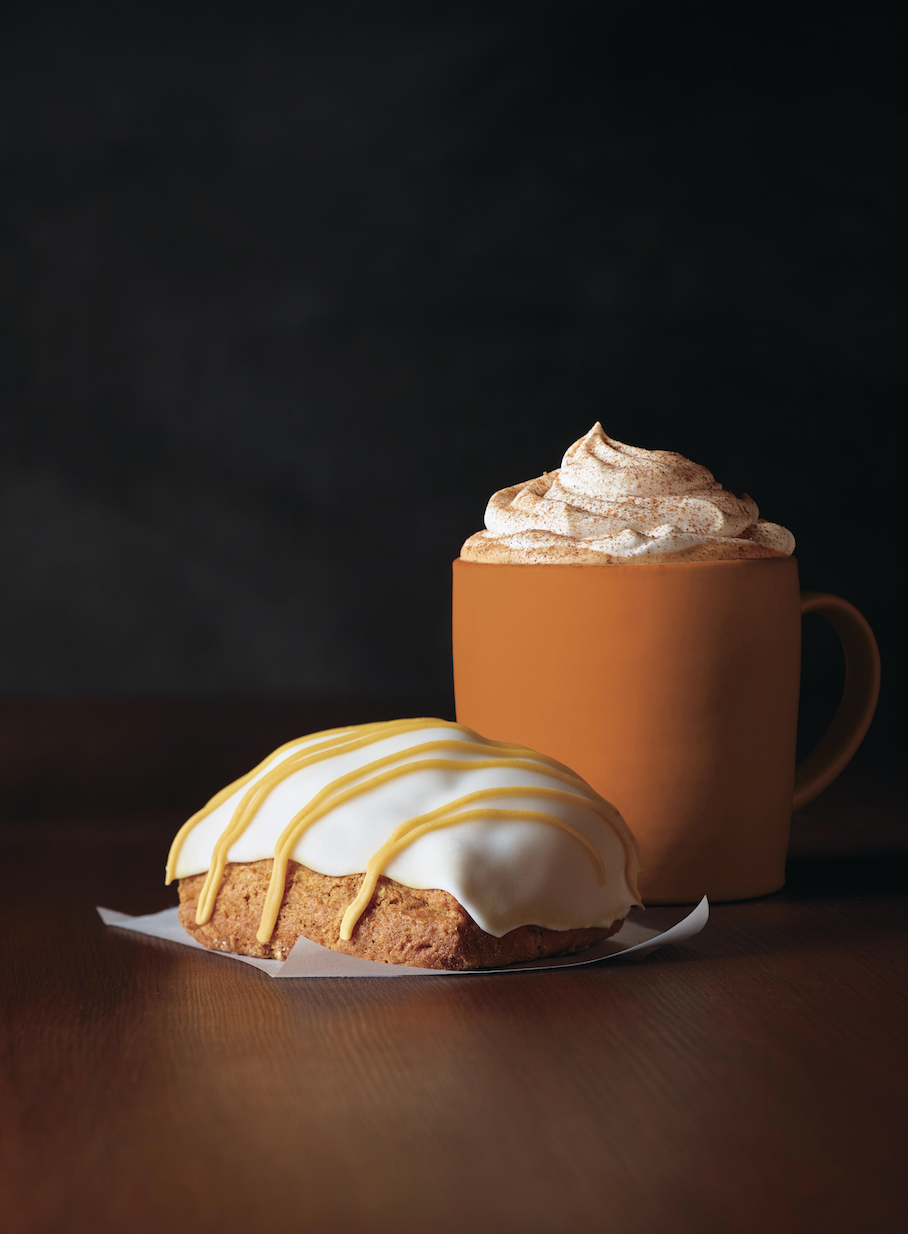Serveware, Sweetness, Food, Cuisine, Ingredient, Dessert, Baked goods, Dishware, Tableware, Plate, 