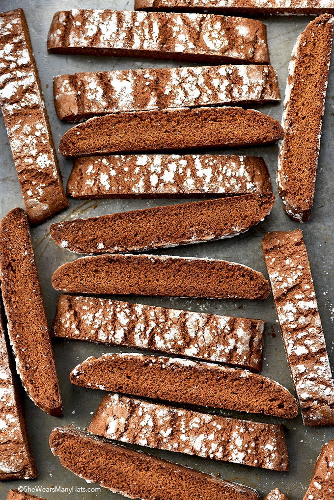 Food, Snack, Baked goods, Cookies and crackers, Cuisine, Dish, Cookie, Gluten, Biscotti, Finger food, 