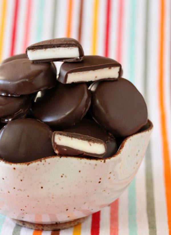 Sweetness, Food, Cuisine, Ingredient, Dessert, Confectionery, Finger food, Chocolate, Baked goods, Snack, 