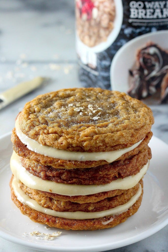 Dish, Food, Cuisine, Ingredient, Dessert, Baked goods, Pancake, Breakfast, Sandwich Cookies, Cookie, 