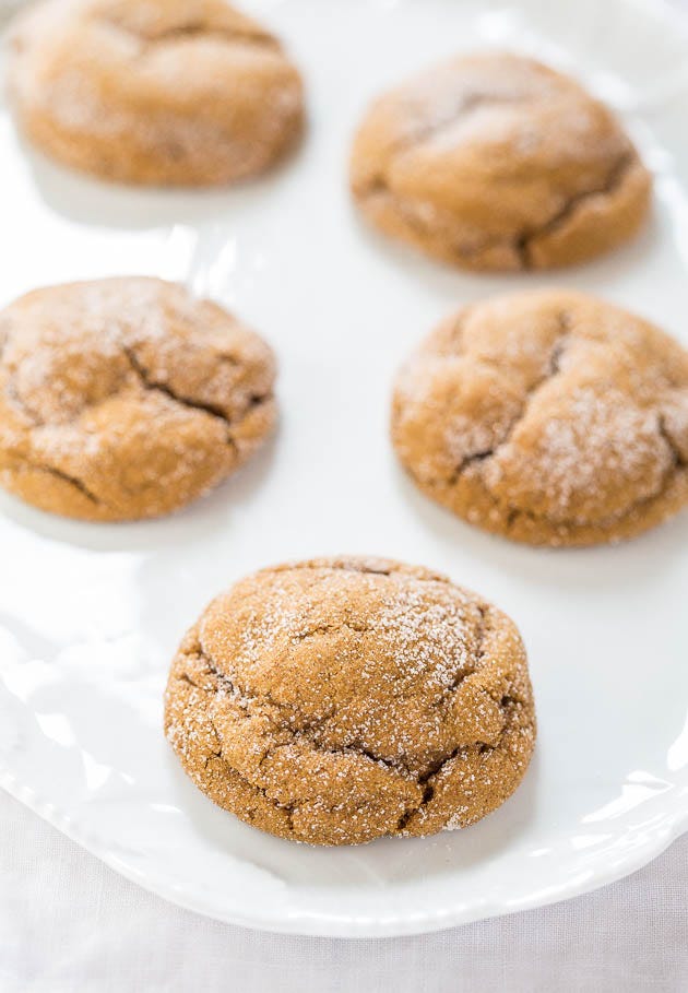 Dish, Food, Cuisine, Snickerdoodle, Baked goods, Cookies and crackers, Dessert, Cookie, Ingredient, Baking, 