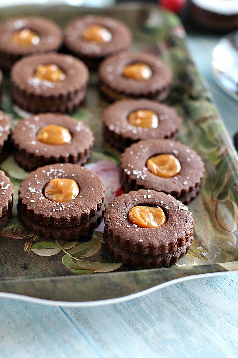 Dish, Food, Cuisine, Baking, Ingredient, Dessert, Petit four, Baked goods, Recipe, Chocolate brownie, 