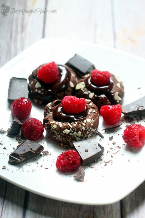 Food, Cuisine, Dish, Dessert, Ingredient, Chocolate, Chocolate brownie, Raspberry, Berry, Flourless chocolate cake, 