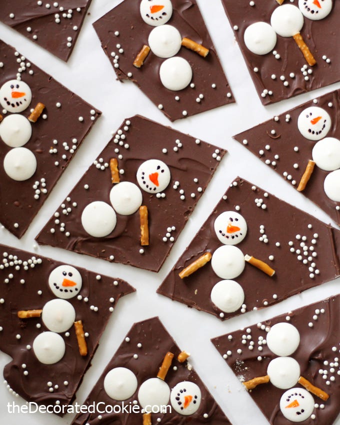 Food, Dessert, Lebkuchen, Sprinkles, Confectionery, Cuisine, Pattern, Sweetness, Baked goods, Baking, 