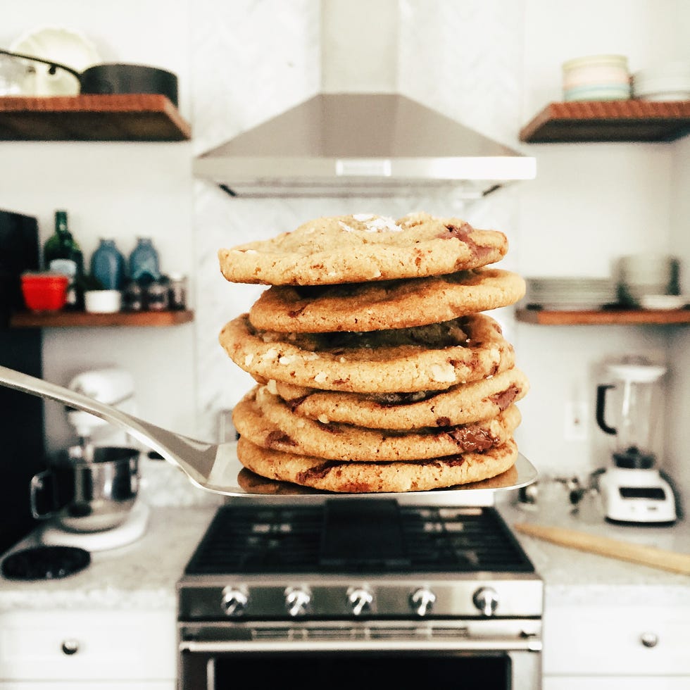 Food, Cuisine, Gas stove, White, Cooktop, Finger food, Kitchen stove, Stove, Ingredient, Dish, 