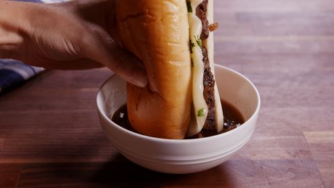 Slow-Cooker French Dip Beauty Dip