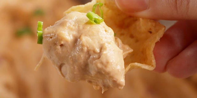 Slow Cooker Barbecue Chicken Dip