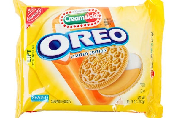 Food, Finger food, Oreo, Ingredient, Baked goods, Junk food, Dessert, Cuisine, Snack, Breakfast, 