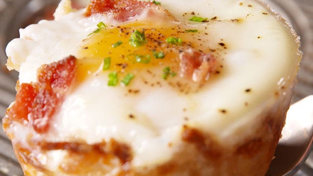 Video player poster image preview for Hash Brown Cups