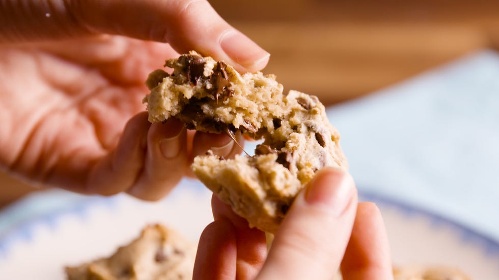 chocolate chip cookie clouds