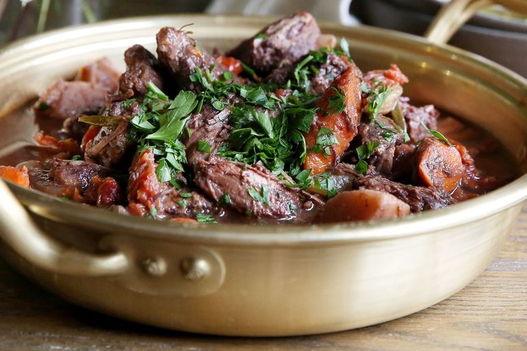 Best Slow-Cooker Red Wine Beef Stew Recipe - How To Make Red Wine Beef
