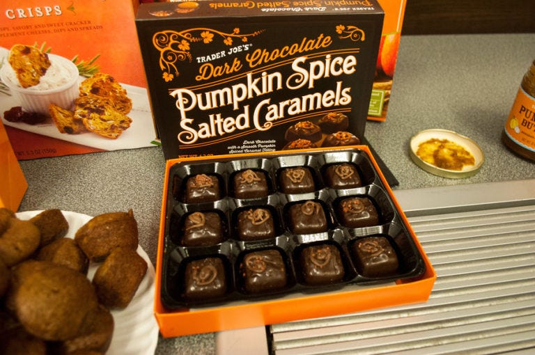 Food, Cuisine, Dessert, Sweetness, Dish, Baked goods, Chocolate, Ingredient, Snack, Finger food, 