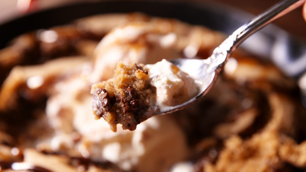 Chocolate Chip Skillet Cookie