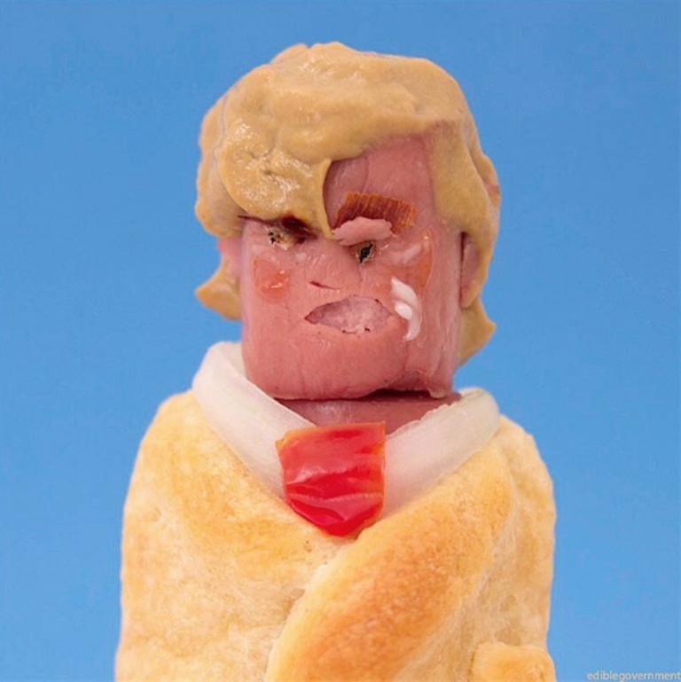 Lip, Toy, Jaw, Sculpture, Orange, Neck, Peach, Figurine, Fictional character, Creative arts, 