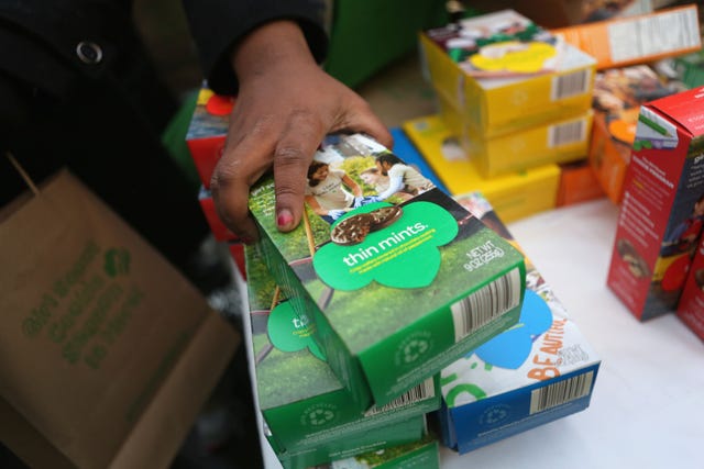 Box, Packaging and labeling, Carton, Retail, Nail, Cardboard, Confectionery, Trade, Paper product, Convenience food, 