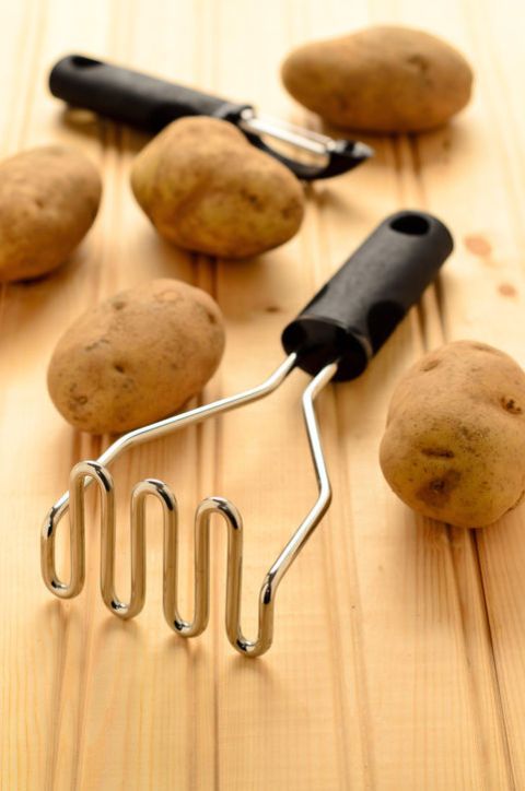 Produce, Root vegetable, Kitchen utensil, Natural foods, Potato, Local food, Still life photography, Kitchen knife, Vegetable, Whole food, 