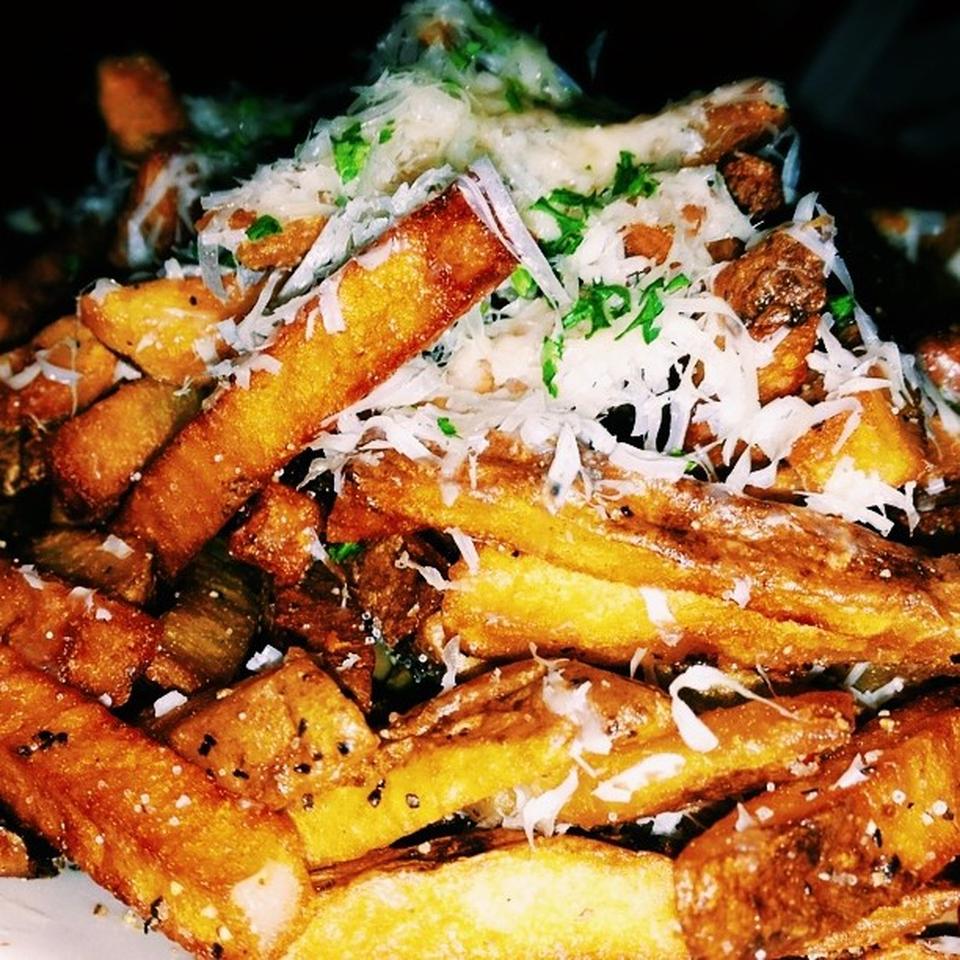 Cuisine, Food, White, Ingredient, Dish, Recipe, Fried food, Fast food, Cooking, Comfort food, 